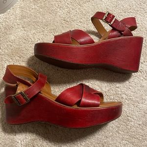 Red Kork-Ease Wedges